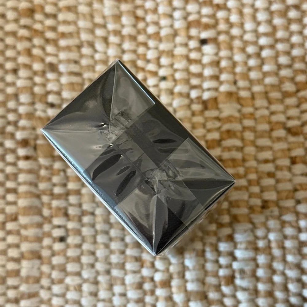 YSL Libre Fragrance - Picture 3 of 3